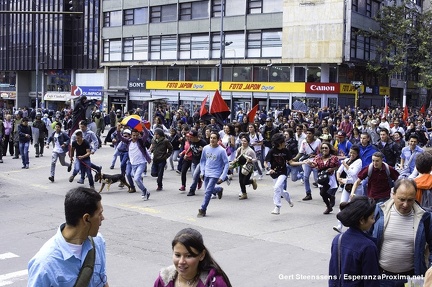 Marcha Carnaval contra la Locomotora Minero-energética